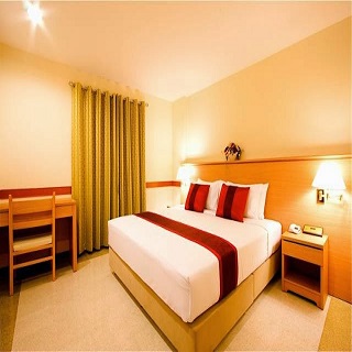 THE ECOTEL HOTEL